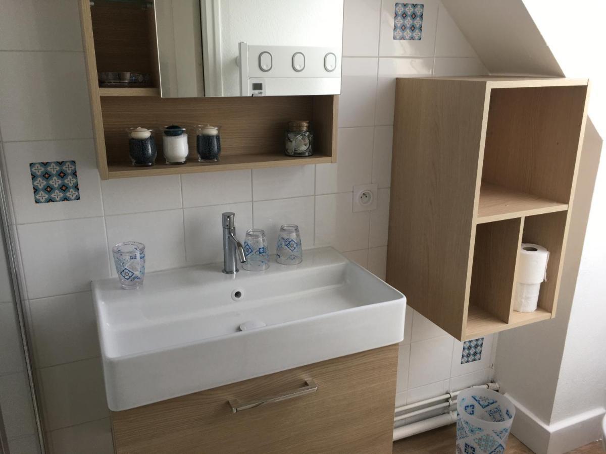 Tout A Pied ! T2 25M2 - Parking Prive - Wifi Apartment Larmor-Plage Exterior foto
